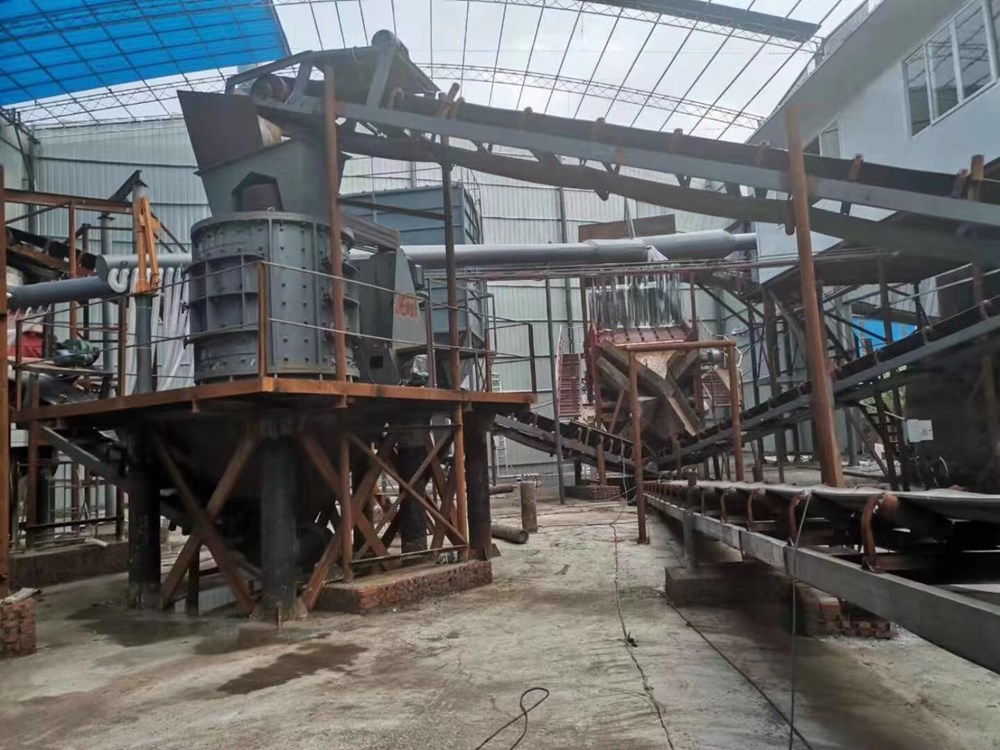 轉子破碎機現場.jpg 轉子破碎機現場.jpg